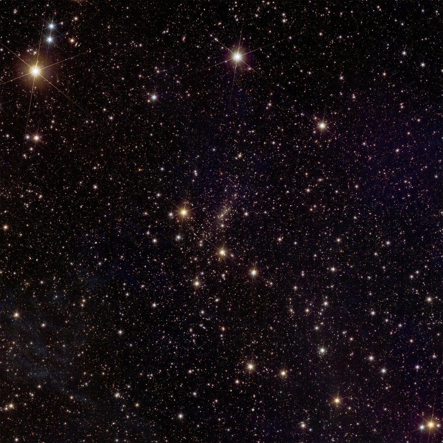 A deep field image of the galaxy cluster Abell 2390 from the European Space Agency’s Euclid telescope