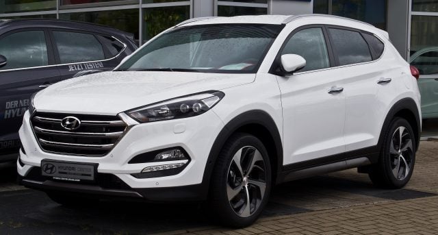 Hyundai Tucson 2.0 CRDi 4WD Premium (III) – Frontansicht, 5. September 2015, Düsseldorf. You Can Buy These Cars for Less Than a Trip to Disney World